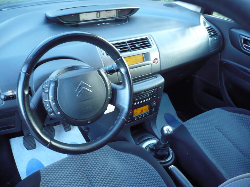 CITROEN C4  OCCASION PETIT PRIX A VENDRE A EGUILLES