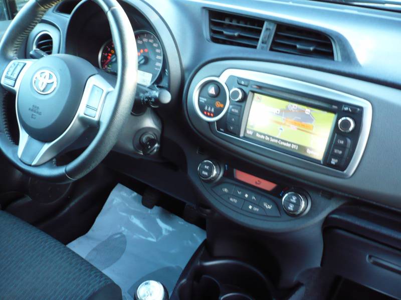 YARIS PAS CHERE A VENDRE A AIX EN PROVENCE