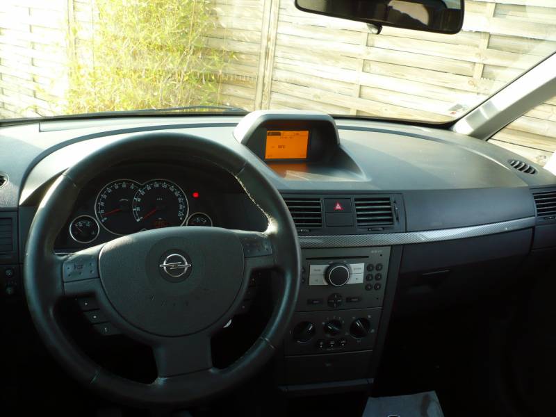 OPEL MERIVA PETIT PRIX A VENDRE A VITROLLES