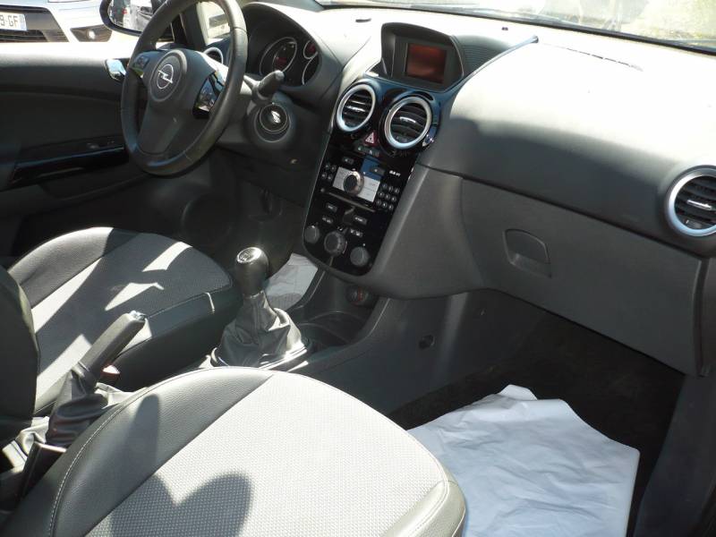 CORSA OCCASION PETIT PRIX A VENDRE A BOUC BEL AIR