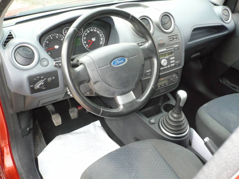 FORD FIESTA OCCASION PETIT PRIX A VENDRE A MANOSQUE