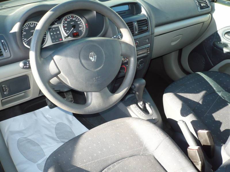 CLIO BOITE AUTO OCCASION PETIT PRIX A VENDRE A VITROLLES