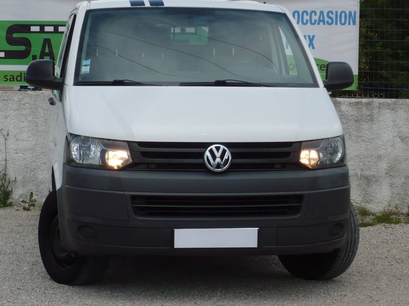 VOLKSWAGEB TRANSPOTER T5 TDI OCCASION PAS CHER A VENDRE A MARSEILLE