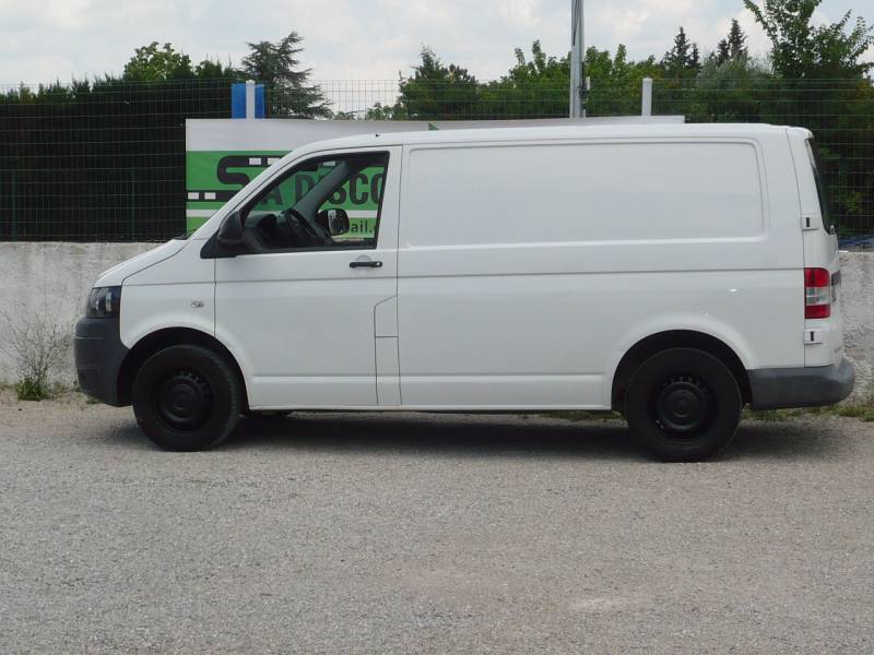 VOLKSWAGEB TRANSPORTER TDI OCCASION PAS CHER A VENDRE A LA LONDE LES MAURES
