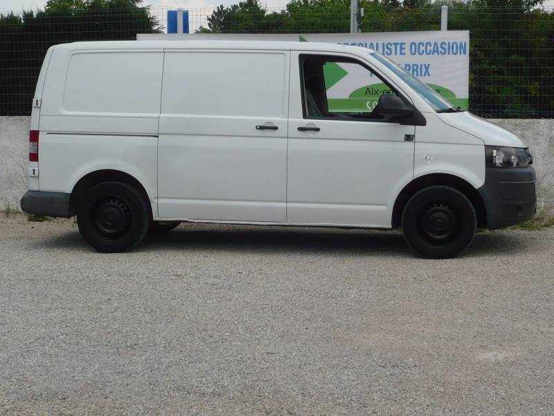 VOLKSWAGEN TRANSPORTER T5 TDI OCCASION PAS CHER A VENDRE A VITROLLES