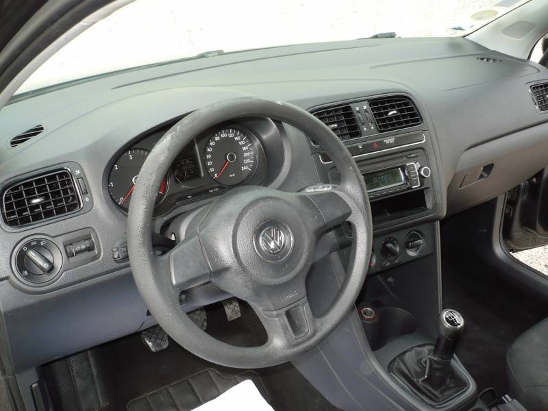 VOLKSWAGEN POLO V TDI 90 CV OCCASION PETIT PRIX A VENDRE A EGUILLES