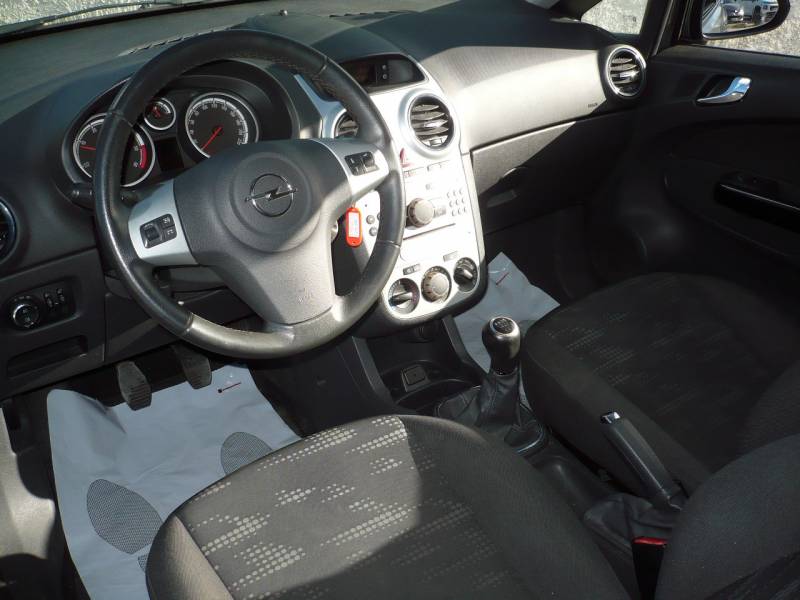 OPEL CORSA DIESEL OCCASION PAS CHERE A VENDRE A PUYRICARD