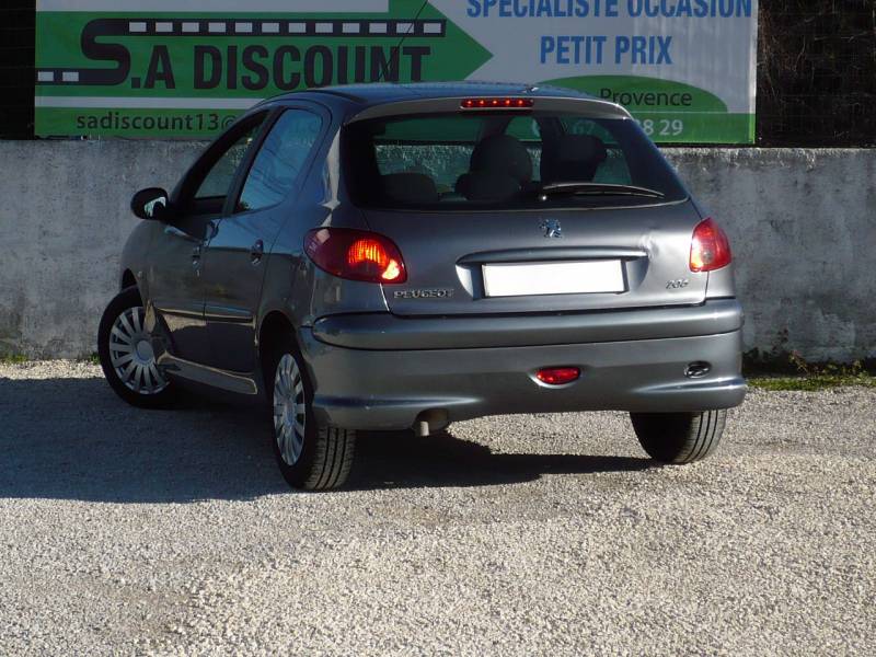 PEUGEOT 206 ESSENCE OCCASION PAS CHERE A VENDRE A MANOSQUE