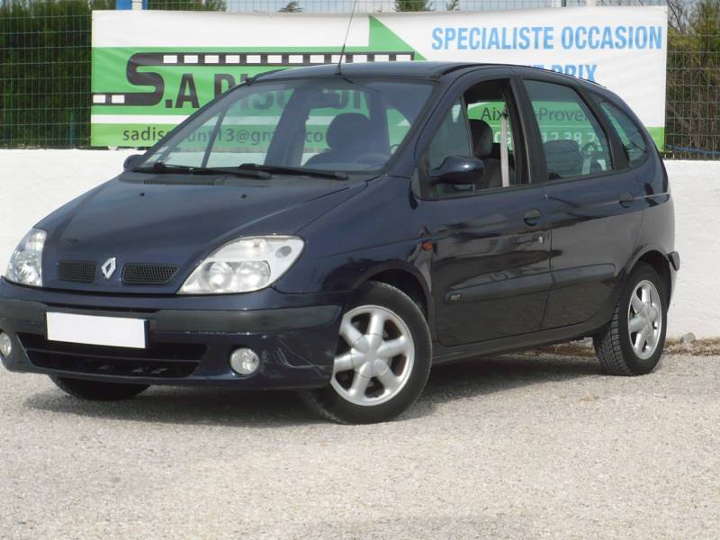 RENAULT SCENIC ESSENCE OCCASION PAS CHERE A VENDRE A  AIX EN PROVENCE