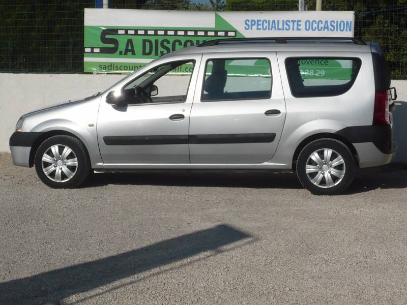 DACIA LOGAN MCV BREAK 7 PLACES ESSENCE OCCASION PAS CHERE A VENDRE A VITROLLES