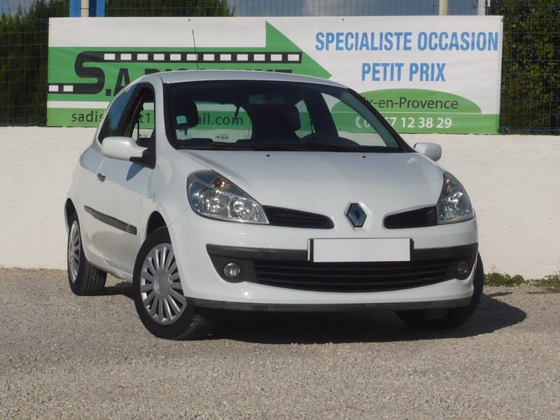 CLIO III RENAULT CLIO 3 DCI OCCASION A VENDRE PAS CHERE A MARSEILLE