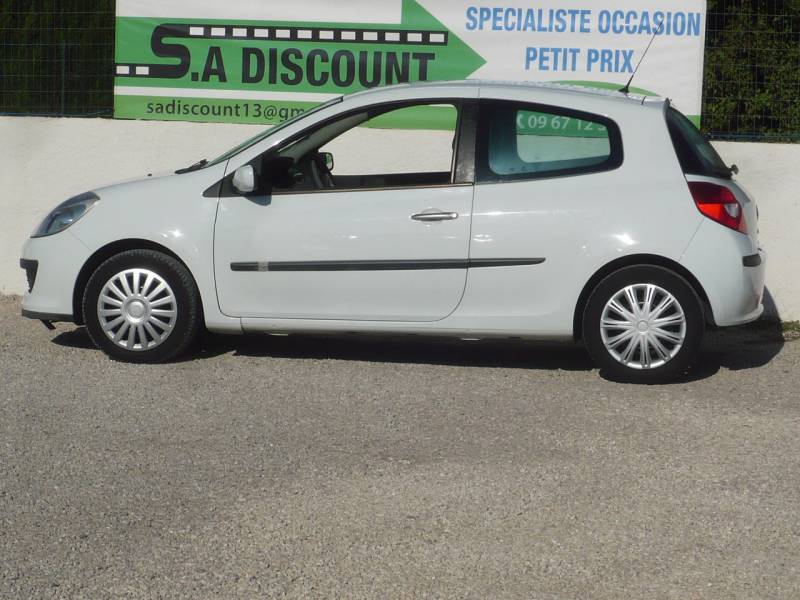 CLIO III RENAULT CLIO 3 DCI OCCASION A VENDRE PAS CHERE A MANOSQUE