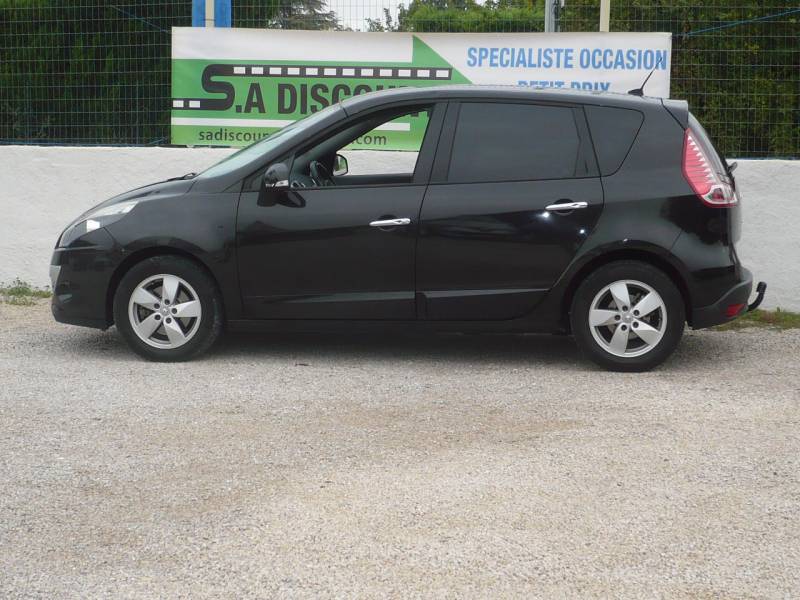 RENAULT SCENIC III CARMINAT GPS DCi 105 CV